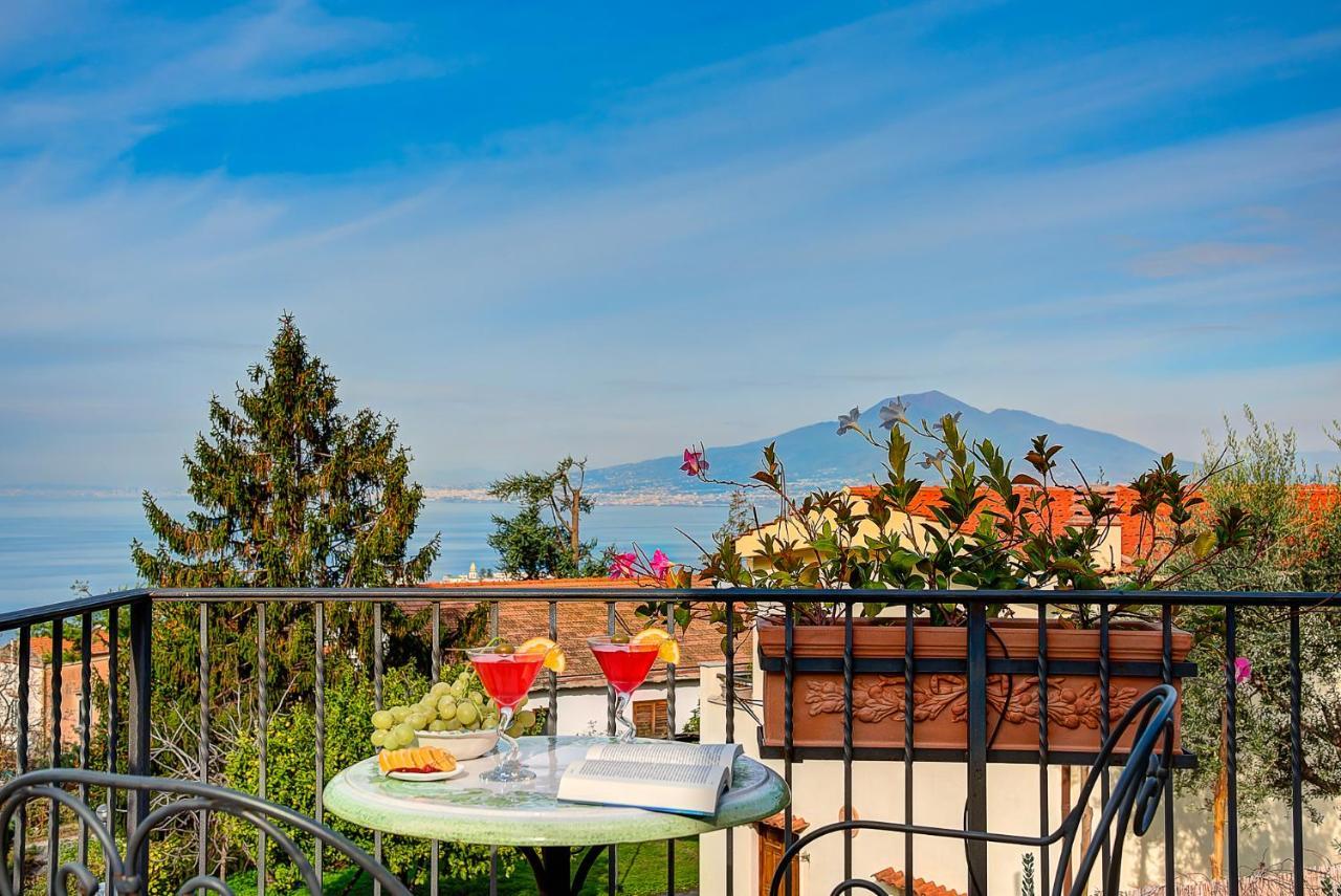 Casa Vacanze Villa Antonella By Gocce Vico Equense Kültér fotó