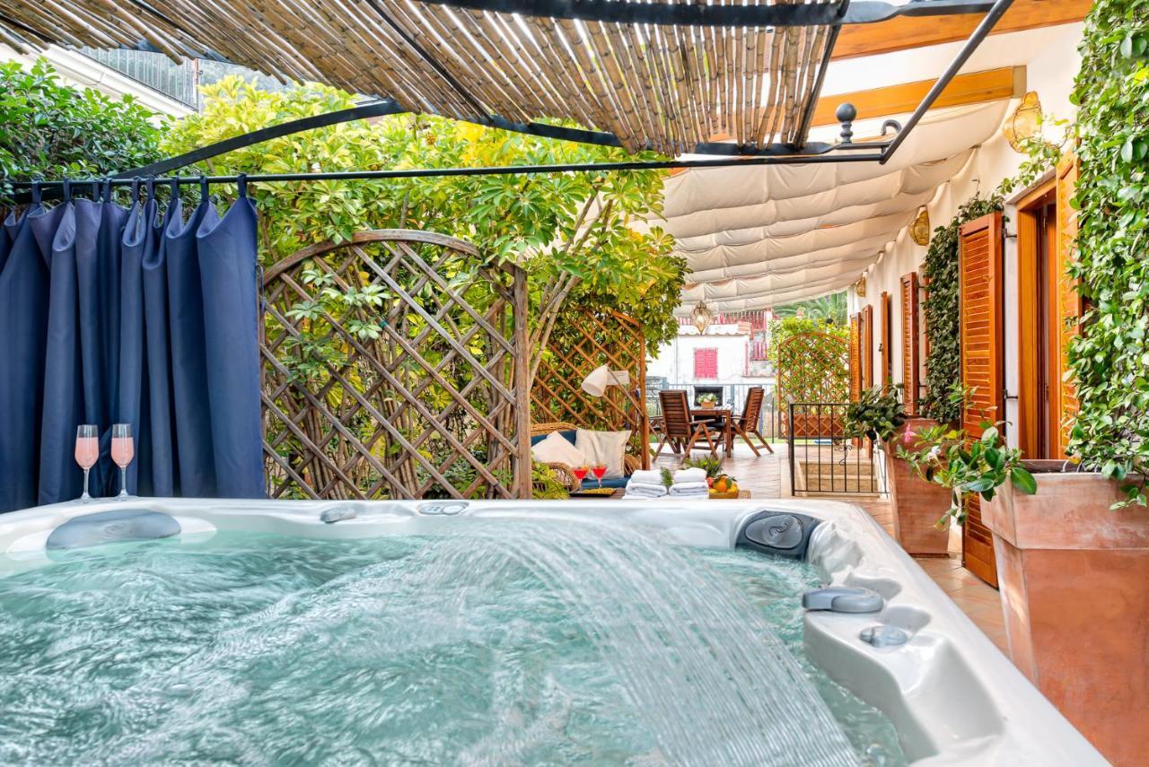 Casa Vacanze Villa Antonella By Gocce Vico Equense Kültér fotó